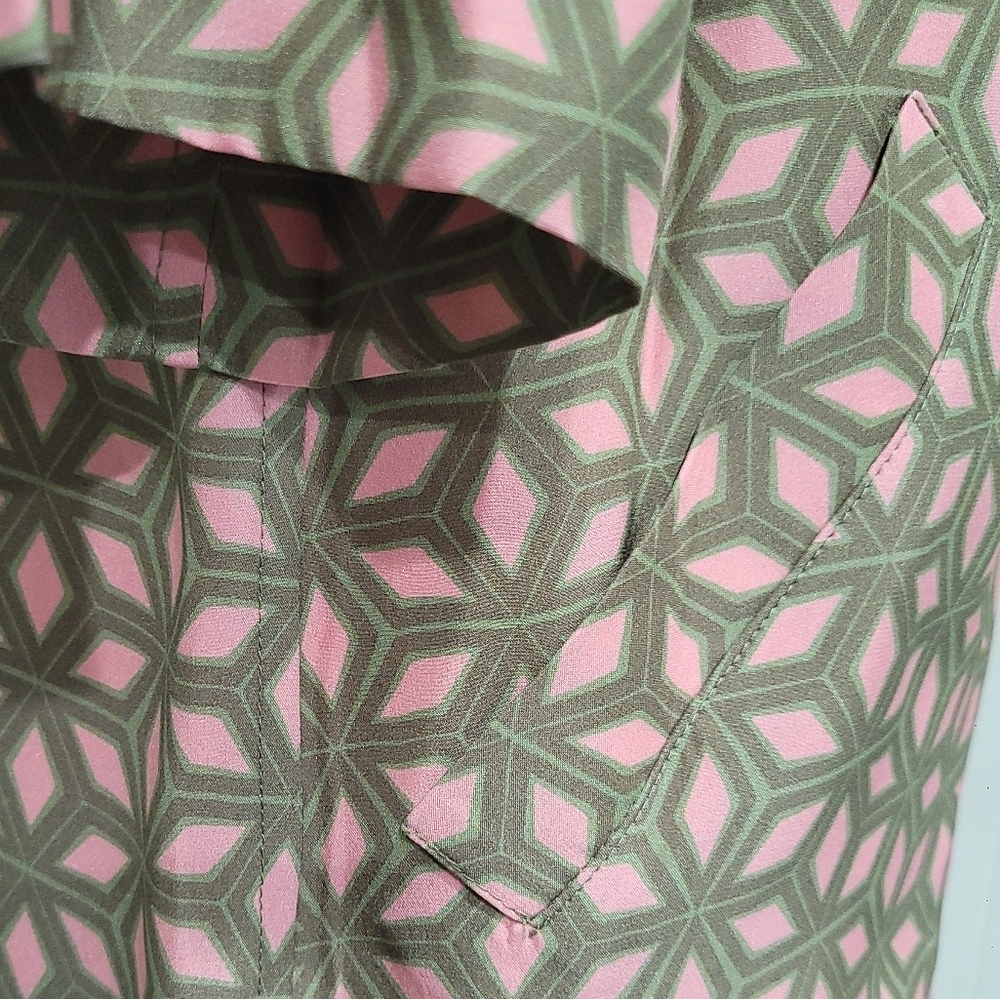 New Fossil Green/Pink Geometric Print Mini Dress 3/4 Sleeve Mod Tunic Sz Small - Picture 5 of 9